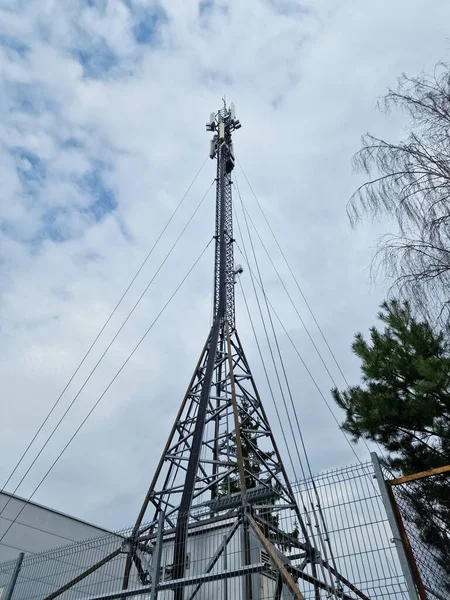 Base Station Antenne Toren Lte Antenne Mast Voor Lte Technologieën — Stockfoto