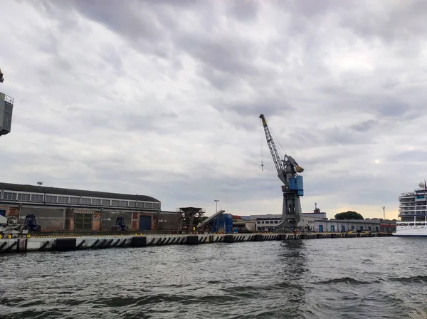 Gdansk Polonya Temmuz 2022 Ticari Limandaki Konteyner Gemileri Gdansk Limanı — Stok fotoğraf