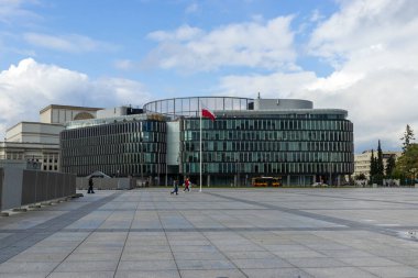 Varşova, Polonya - 2 Ekim 2022: Pilsudski Meydanı, Varşova. 