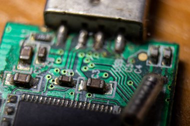 Bilgisayar devre kartını kapat