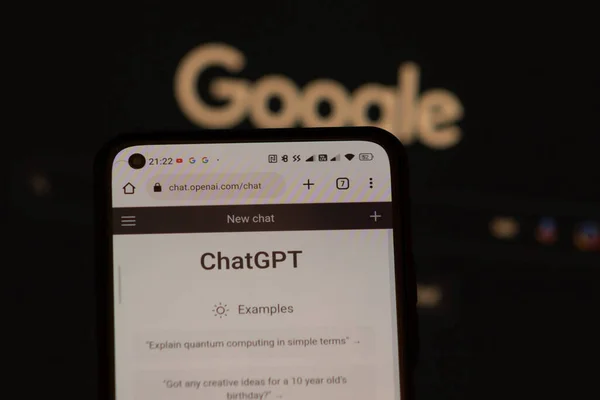 Warsaw Poland February 2023 Openai Chatgpt Google Concept Chat Bot 스톡 사진