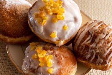 Çörekleri yakın plan çek. Tatlı pastane yemekleri. Atıştırmalık Yüksek kalite