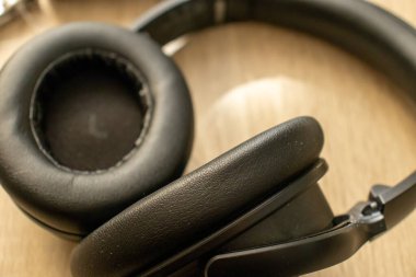 Kulaklıklar arka planı kapatın. Müzik konsepti, ses deseni