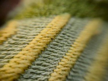 Canlı yeşil ve sarı tekstil desenleri ve desenleri yakından görmek moda ev dekorasyonu veya tasarım projeleri için mükemmeldir..