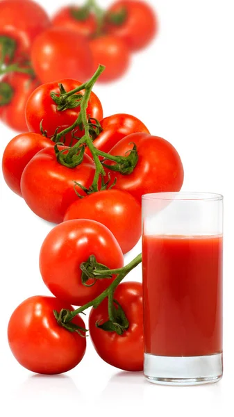 Isoliertes Bild Eines Glases Tomatensaft Und Tomaten Auf Weißem Hintergrund — Stockfoto