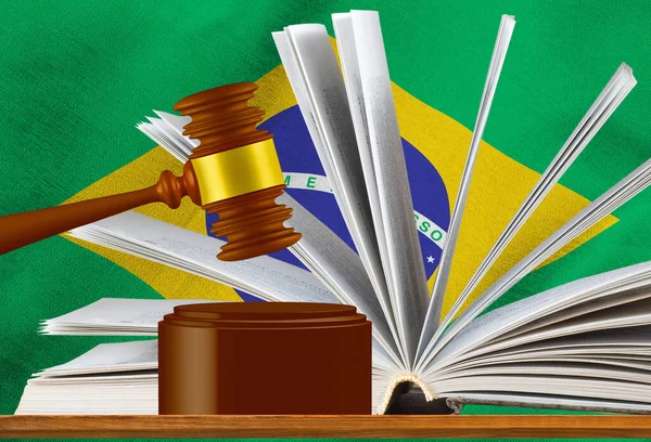 Martelo Judiciário Fundo Livro Aberto Bandeira Brasil Imagem — Fotografia de Stock