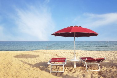 İtalya 'da plaj tatilleri, Sardunya' da Akdeniz kıyıları