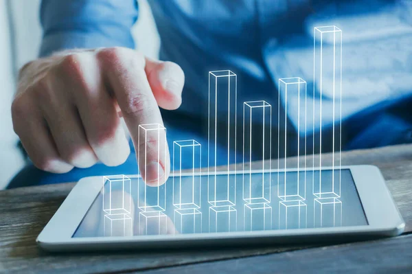 ビジネス分析と金融技術の概念 デジタルタブレットコンピュータの画面からの3Dチャート — ストック写真
