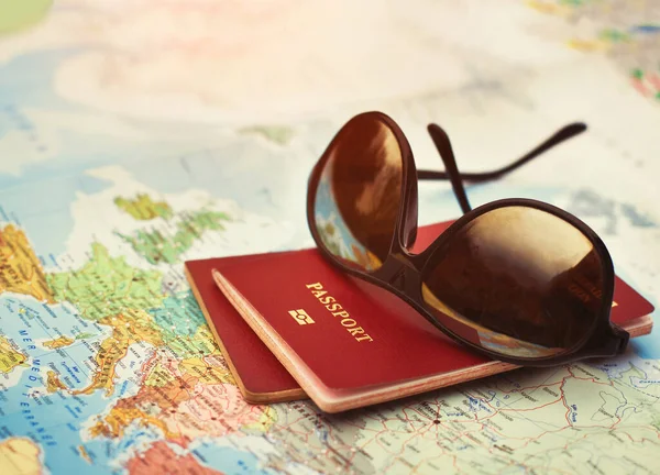 旅行地図 休暇の旅行を計画する ヨーロッパの休暇 — ストック写真