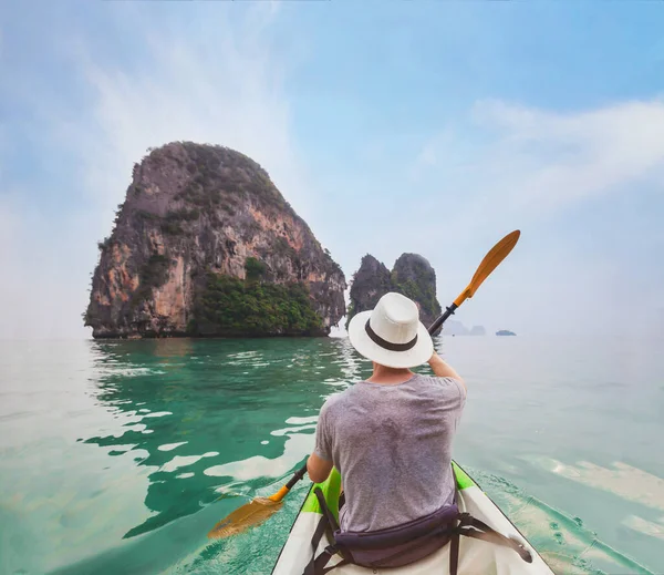 Kajakfahren Krabi Strand Thailand Freizeit Urlaub Sommer Abenteuer Aktivität — Stockfoto
