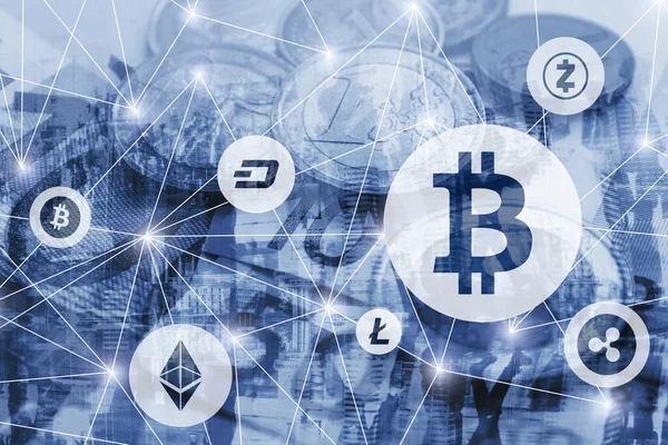 Kryptowährung Bitcoin Litecoin Und Ethereum Auf Virtuellem Diagramm Interface Digitalgeld lizenzfreie Stockfotos