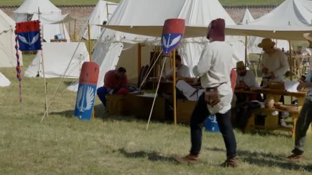 Scenes Medieval Costume Peasants Walking Medieval Camp June 2022 Morimondo — Vídeo de Stock