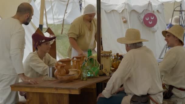 Scenes Medieval Costume Peasants Eating Tent Medieval Camp June 2022 — Video Stock