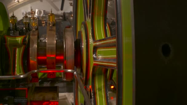 ピストンテールロッドからフォースポンプを駆動する古いエンジンの詳細 — ストック動画