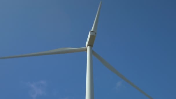Windturbines Voor Productie Van Elektriciteit — Stockvideo