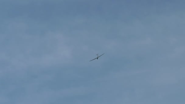 Vrtule Letadlo Táhnoucí Kluzák Kluzák Obloze — Stock video