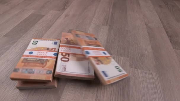Bom Van Dollar Bankbiljetten Met Een Brandende Pit Een Houten — Stockvideo