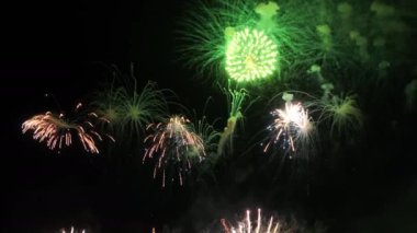 Havai fişeklerin hava fotoğrafçılığı