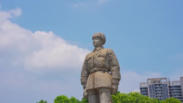 Статуя Солдата Китае — стоковое видео