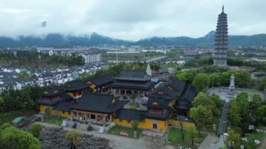 Geleneksel Asya tapınağı kompleksi