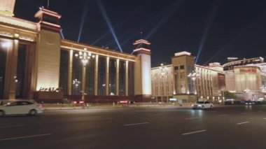 Geceleyin Asya şehrinin tarihi binası