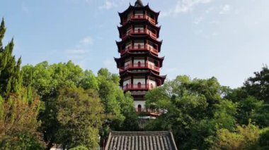 Güzel Asya tapınağının kulesi