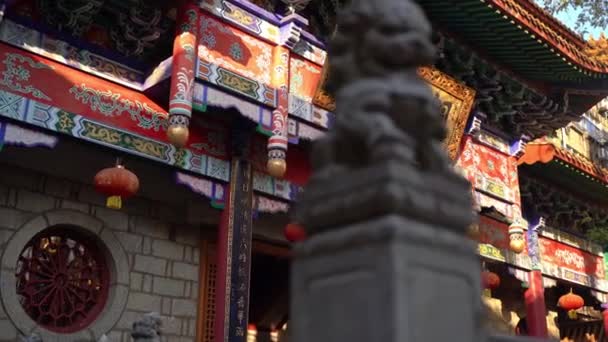 Gyönyörű Hagyományos Templom Kínában — Stock videók