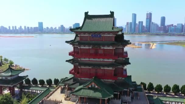 Asian Temple Complex River Shore City — Stock Video