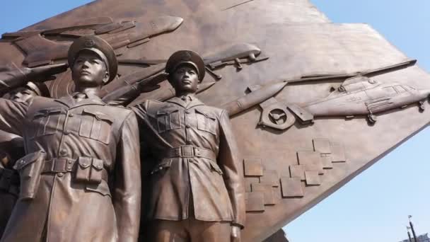 Kommunistisches Denkmal Der Chinesischen Stadt — Stockvideo