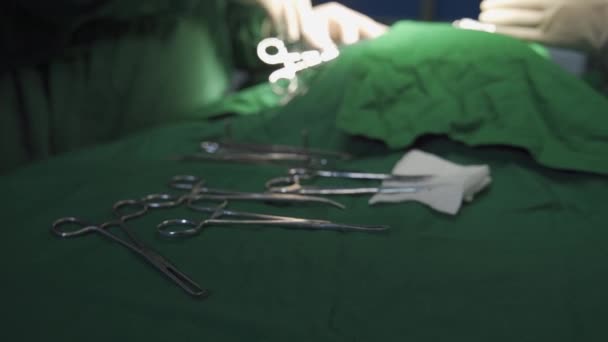 Demonstratie Simulatie Van Chirurgie Het Ziekenhuis Chirurgische Handen Aan Het — Stockvideo