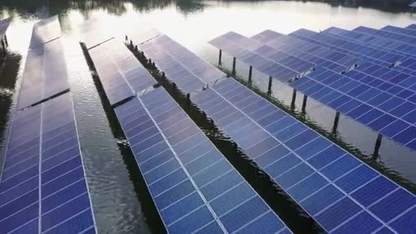 Luchtfoto Van Fotovoltaïsche Zonne Energiecentrale — Stockvideo