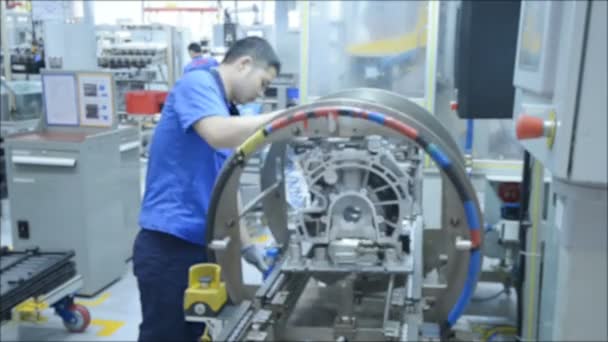 Pracowita Scena Fabryce Robotnicy Chinach — Wideo stockowe