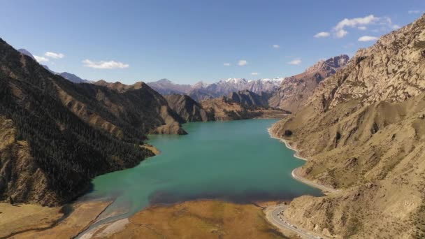Vista Aérea Del Lago Tianshan Tianchi Autopista Karakoram Xinjiang China — Vídeo de stock
