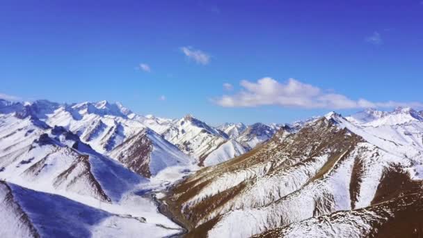 Montagne Innevate Paesaggio Xinjiang Cina — Video Stock