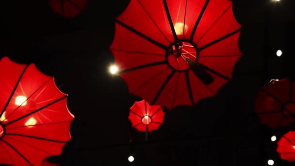 Chinesisches Restaurant Mit Laternen Und Blumen Roten Farben Dekoriert — Stockvideo