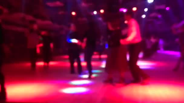 Χορεύοντας Ανθρώπους Μια Ντίσκο Χαρούμενο Πάρτι — Αρχείο Βίντεο