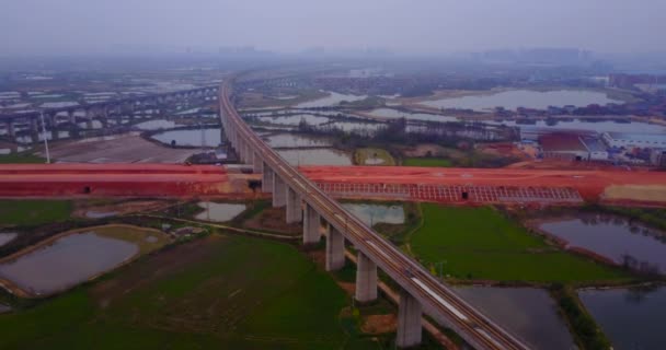 Китай Скоростные Железные Дороги Транспорт Сельские Пейзажи — стоковое видео