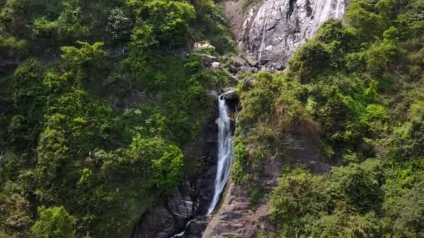 Güzel Şelale Jiangxi Dağı Xiufeng Manzaralı Alan — Stok video