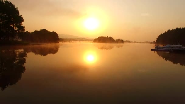 日没時の中国の島の空中眺望 — ストック動画
