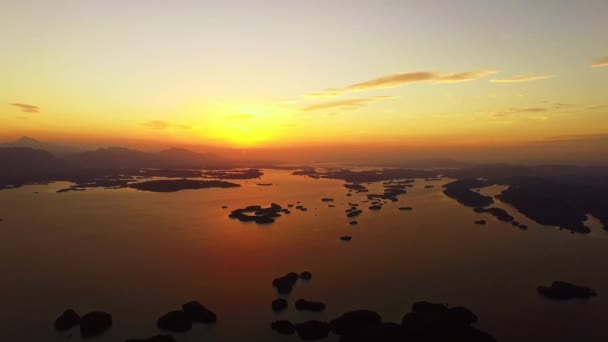 Flygfoto Över Kinesiska Vid Solnedgången — Stockvideo
