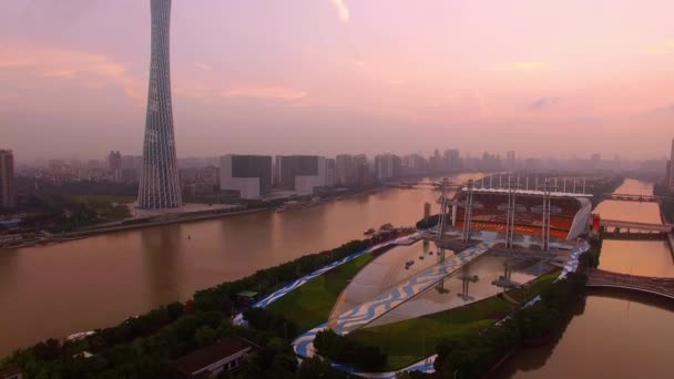 广东省广州市天际线和摩天大楼景观的空中景观 — 图库视频影像