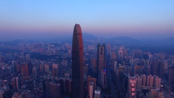 Όμορφο Ηλιοβασίλεμα Πάνω Από Σύγχρονη Πόλη Ασία — Αρχείο Βίντεο