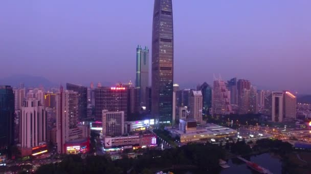 Όμορφο Ηλιοβασίλεμα Πάνω Από Σύγχρονη Πόλη Ασία — Αρχείο Βίντεο