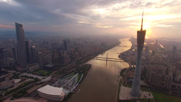 Flygdrönare Utsikt Över Guangzhou Stad Solnedgången — Stockvideo