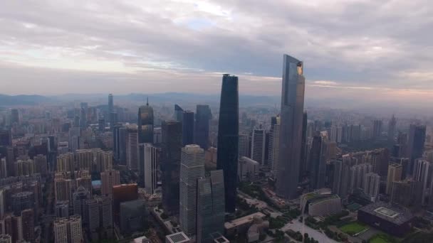Luchtfoto Drone Uitzicht Guangzhou Stad Tijdens Zonsondergang — Stockvideo