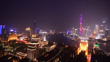 Geceleri modern şehrin havadan görünüşü, Çin, Asya 