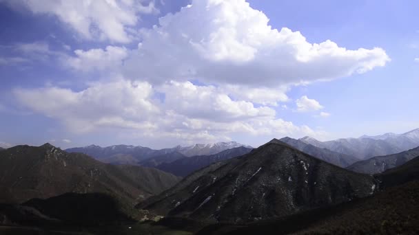 Vista Panorâmica Das Montanhas Qilian Qinghai China — Vídeo de Stock