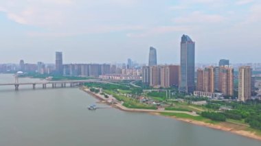 Nanchang, Çin 'deki kentsel mimarinin insansız hava aracı görüntüsü