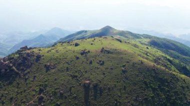 Dağların güzel manzarası 