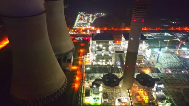 Υπερυψωμένη Θέα Της Βραδιάς Της Πόλης Σκηνή Θέα Σταθμό Ηλεκτροπαραγωγής — Αρχείο Βίντεο
